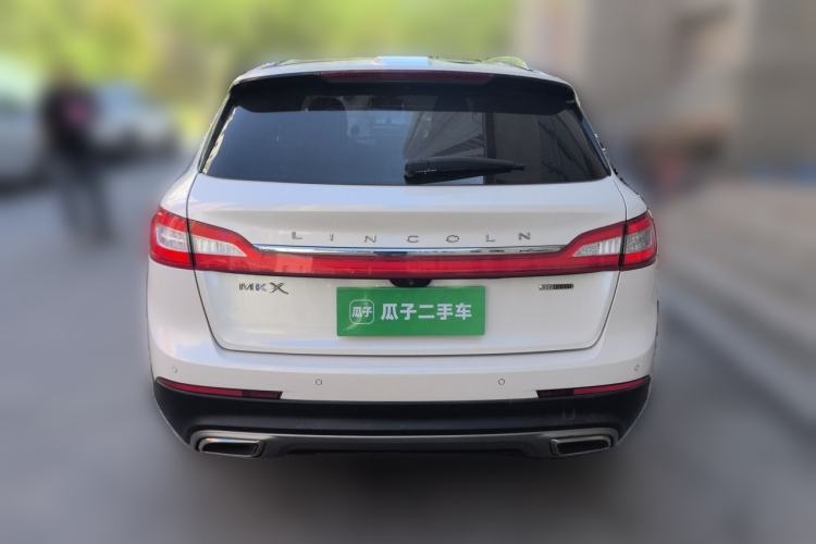Used Lincoln MKX 2015 2.0T Two-Wheel Drive Deluxe Edition Rear