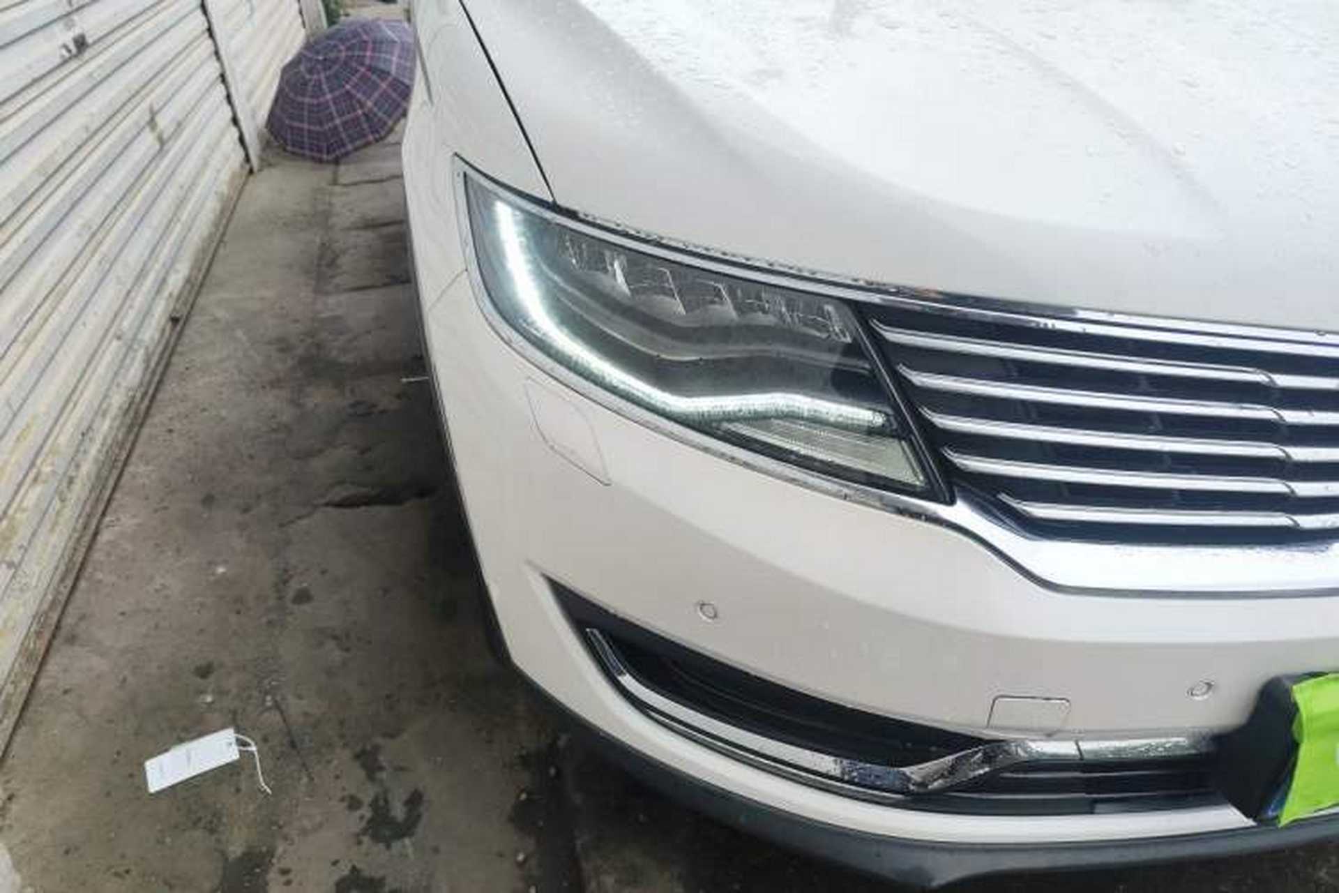Used Lincoln MKX 2015 2.7T Four-Wheel Drive Prestige Edition Right Front Headlight