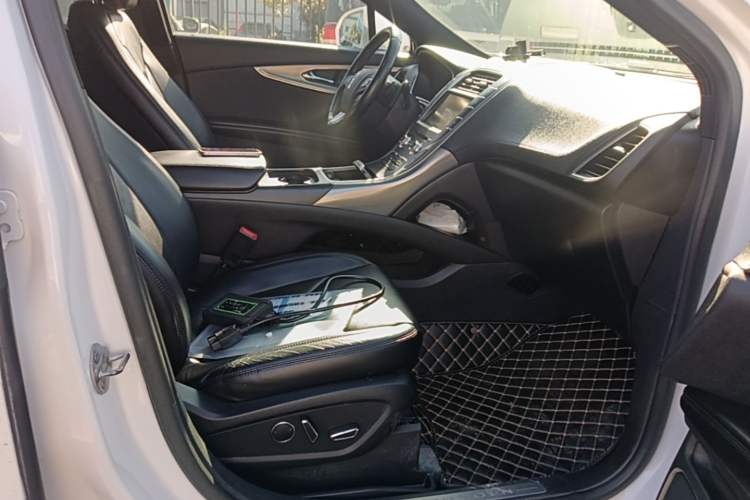 Used Lincoln MKX 2015 2.0T Four-Wheel Drive Luxury Edition Right Front Seat