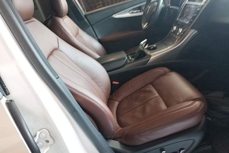 Used Lincoln MKX 2015 2.7T Four-Wheel Drive Prestige Edition Right Front Seat