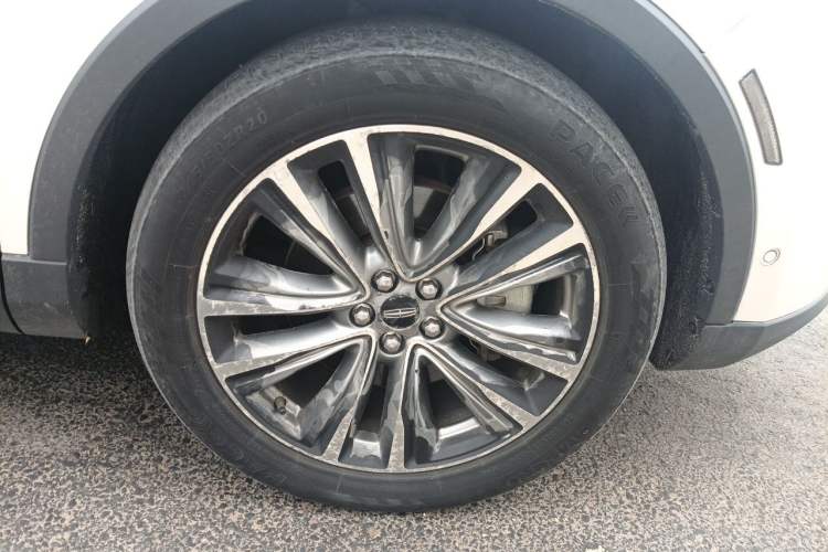 Used Lincoln MKX 2015 2.7T Four-Wheel Drive Prestige Edition Right Front Wheel Hub