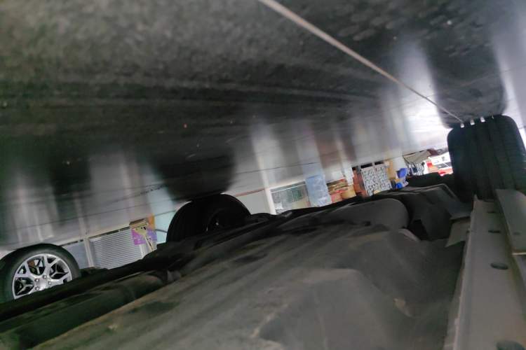 Used Lincoln MKX 2015 2.7T Four-Wheel Drive Prestige Edition Right Side Sill