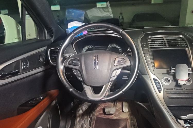 Used Lincoln MKX 2015 2.0T Four-Wheel Drive Luxury Edition Steering Wheel