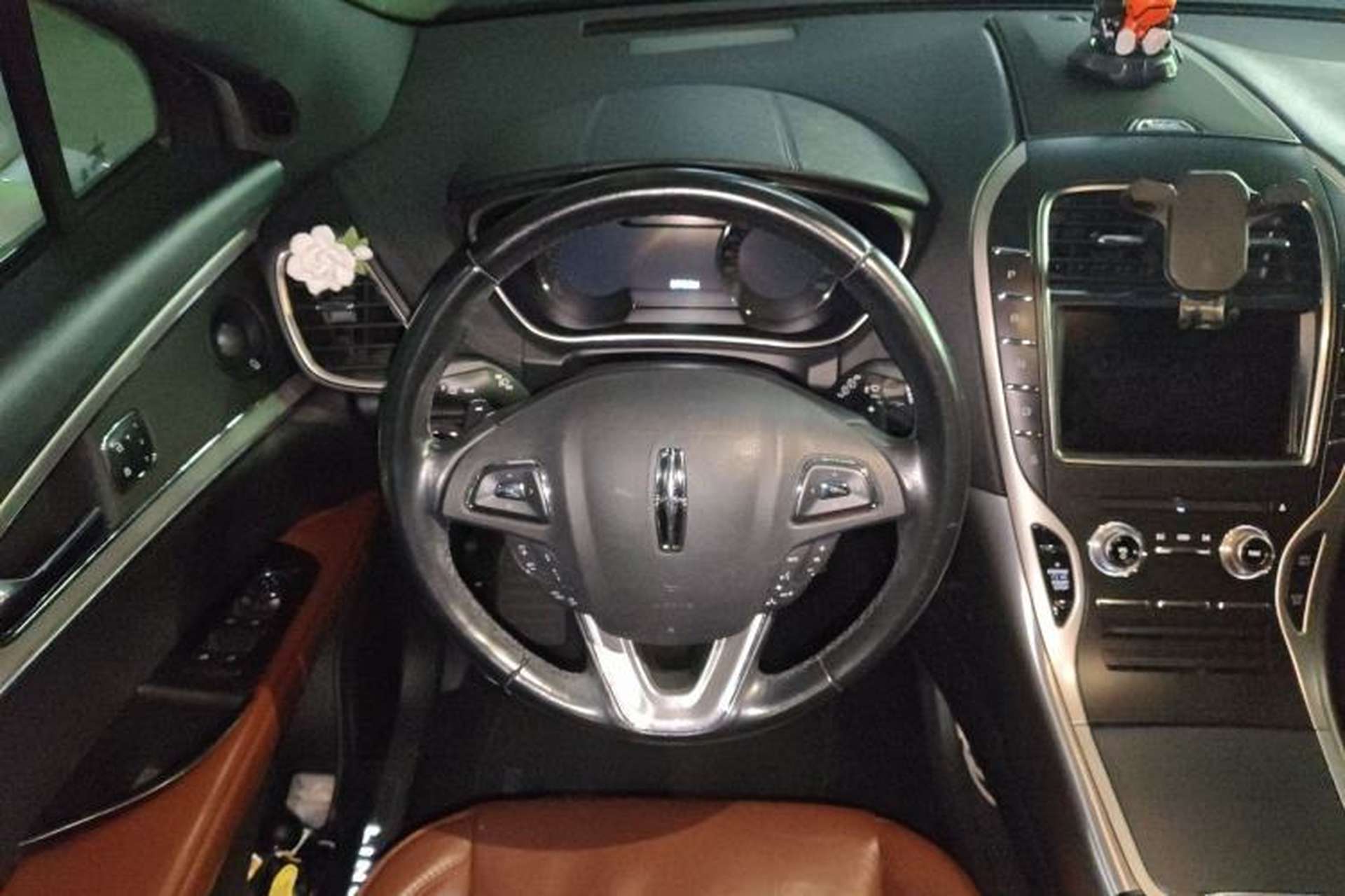 Used Lincoln MKX 2015 2.0T Four-Wheel Drive Luxury Edition Steering Wheel