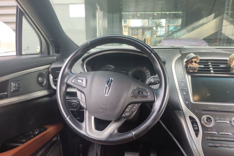 Used Lincoln MKX 2015 2.0T Four-Wheel Drive Luxury Edition Steering Wheel