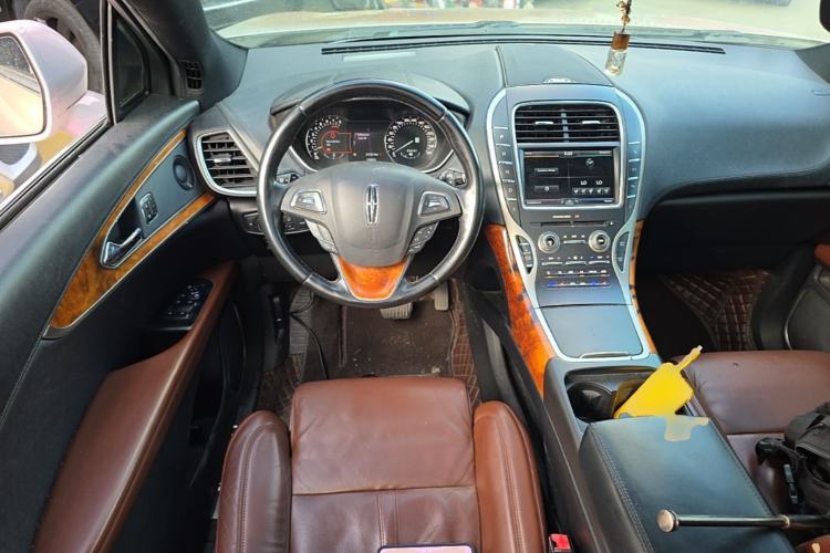 Used Lincoln MKX 2015 2.7T Four-Wheel Drive Prestige Edition Steering Wheel