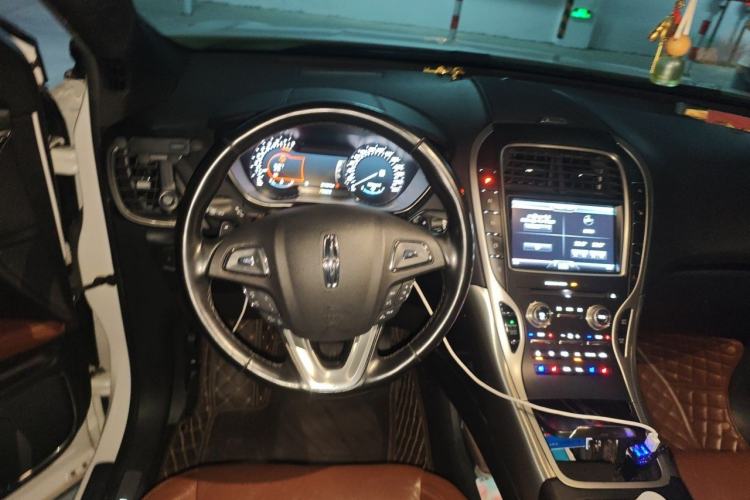 Used Lincoln MKX 2015 2.0T Four-Wheel Drive Luxury Edition Steering Wheel