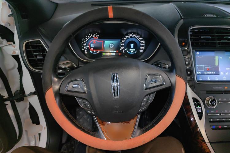 Used Lincoln MKX 2015 2.7T Four-Wheel Drive Prestige Edition Steering Wheel