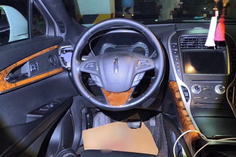 Used Lincoln MKX 2015 2.7T Four-Wheel Drive Prestige Edition Steering Wheel