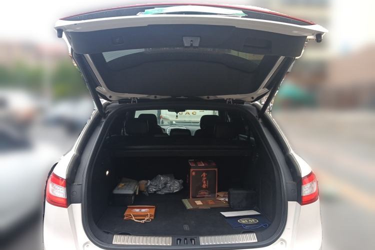 Used Lincoln MKX 2015 2.7T Four-Wheel Drive Prestige Edition Trunk