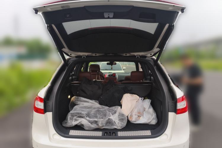 Used Lincoln MKX 2015 2.7T Four-Wheel Drive Prestige Edition Trunk