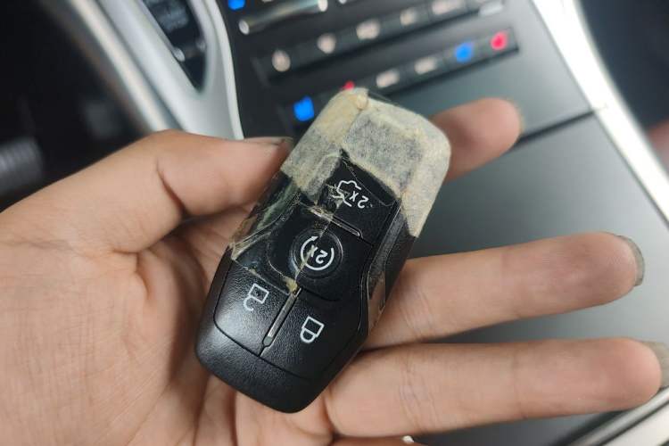 Used Lincoln MKX 2015 2.0T Four-Wheel Drive Luxury Edition Vehicle Key