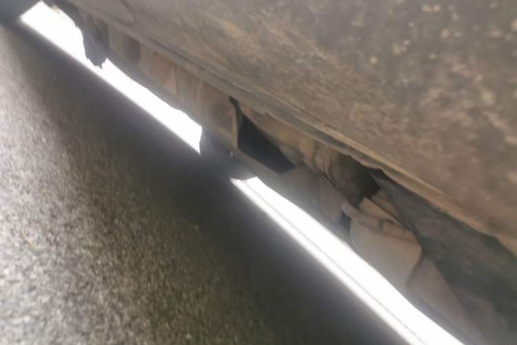 Used Lincoln MKX  Chassis Rear Left