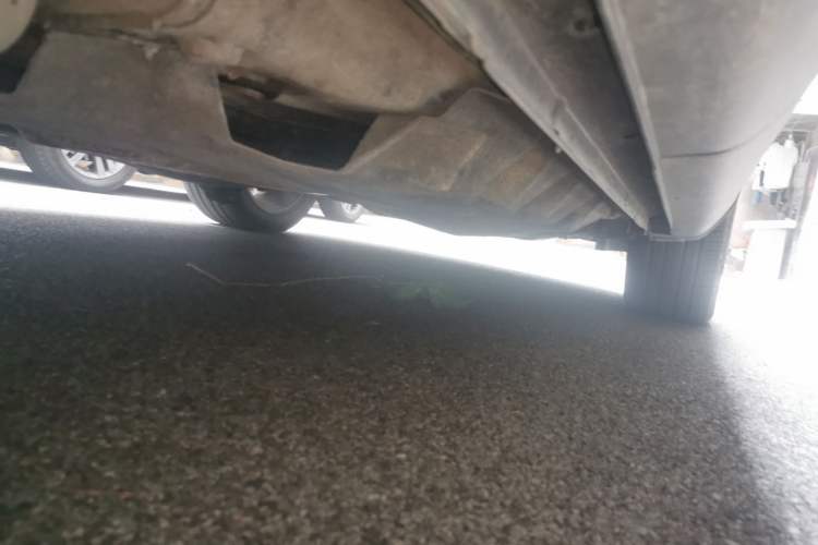 Used Lincoln MKX  Chassis Rear Right