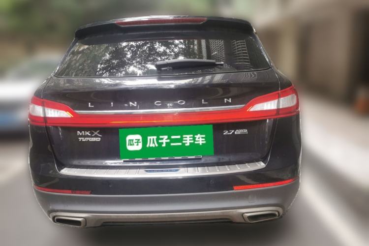 Used Lincoln MKX  Rear