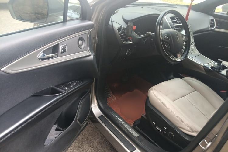 Used Lincoln MKX  Driver Seat