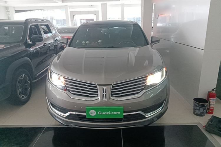 Used Lincoln MKX 2016 2.7T Reserve U.S.-Spec Version Front