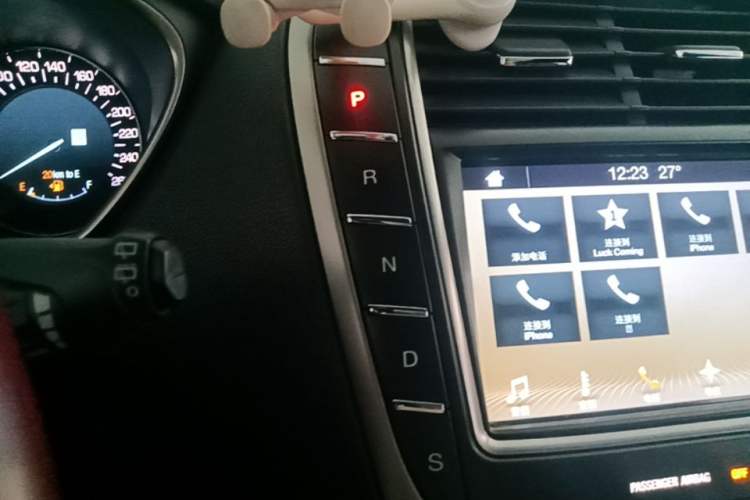 Used Lincoln MKX 2016 2.7T Reserve U.S.-Spec Version Gear Lever