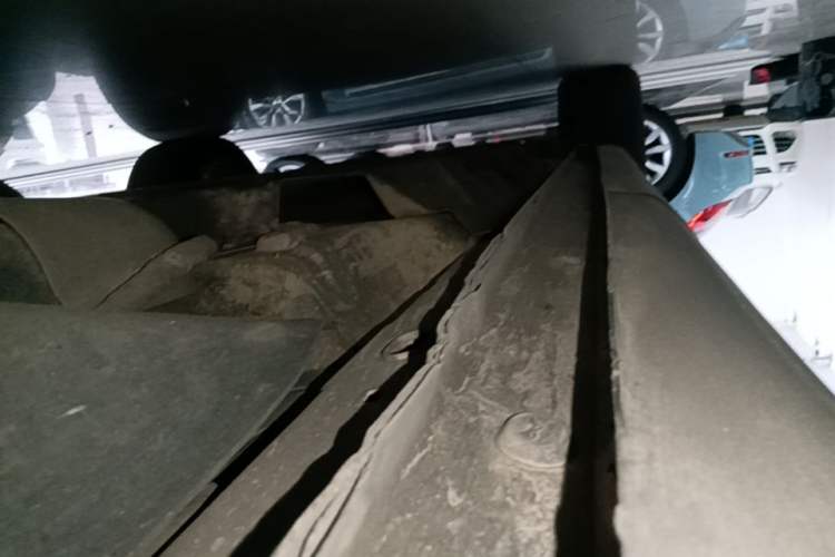Used Lincoln MKX 2016 2.7T Reserve U.S.-Spec Version Left Side Sill