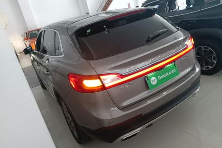 Used Lincoln MKX 2016 2.7T Reserve U.S.-Spec Version Rear Left 45 Deg