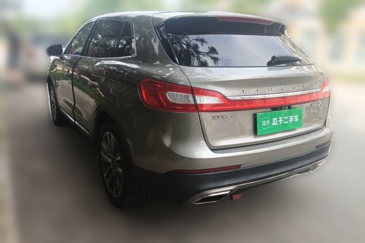 Used Lincoln MKX  Rear Left 45 Deg