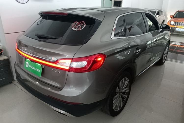 Used Lincoln MKX 2016 2.7T Reserve U.S.-Spec Version Rear Right 45 Deg