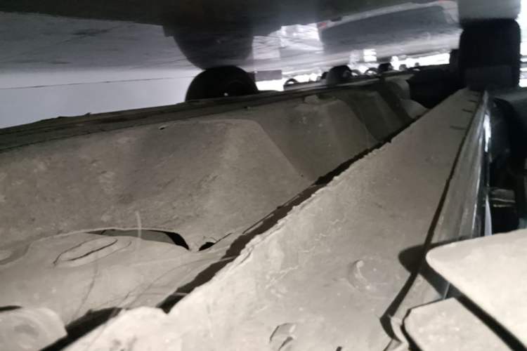 Used Lincoln MKX 2016 2.7T Reserve U.S.-Spec Version Right Side Sill