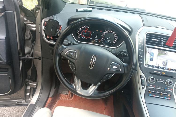 Used Lincoln MKX  Steering Wheel