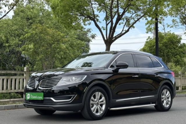 Used Lincoln MKX 2017 2.0T Two-Wheel Drive Deluxe Edition