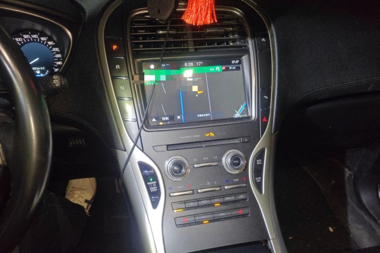 Used Lincoln MKX 2017 2.0T Two-Wheel Drive Deluxe Edition Audio And AC Panel