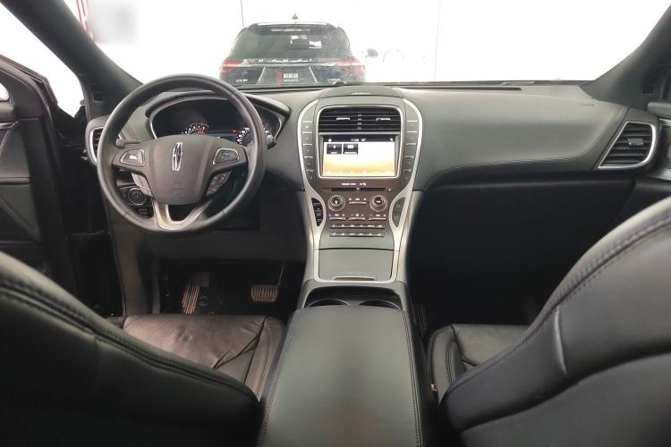 Used Lincoln MKX 2017 2.0T Four-Wheel Drive Zunya Edition Center Console