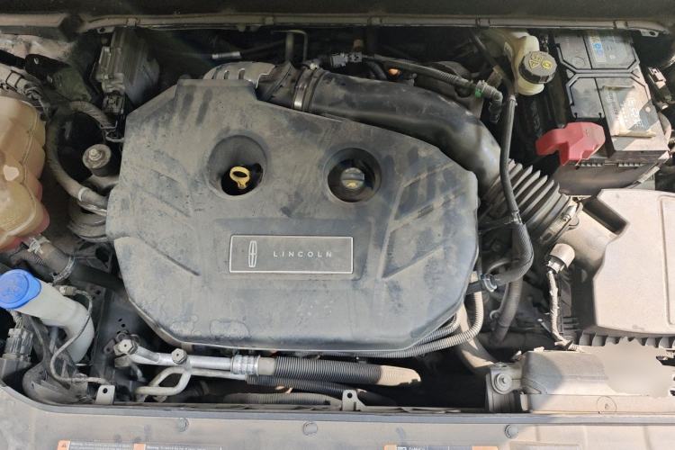 Used Lincoln MKX 2017 2.0T Four-Wheel Drive Zunya Edition Engine Bay