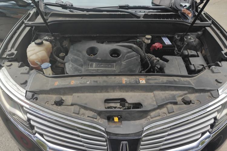 Used Lincoln MKX 2017 2.0T Four-Wheel Drive Zunya Edition Engine Bay