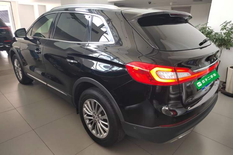 Used Lincoln MKX 2017 2.0T Four-Wheel Drive Zunya Edition Exterior 2