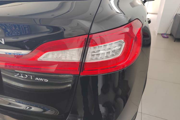 Used Lincoln MKX 2017 2.0T Four-Wheel Drive Zunya Edition Exterior 3