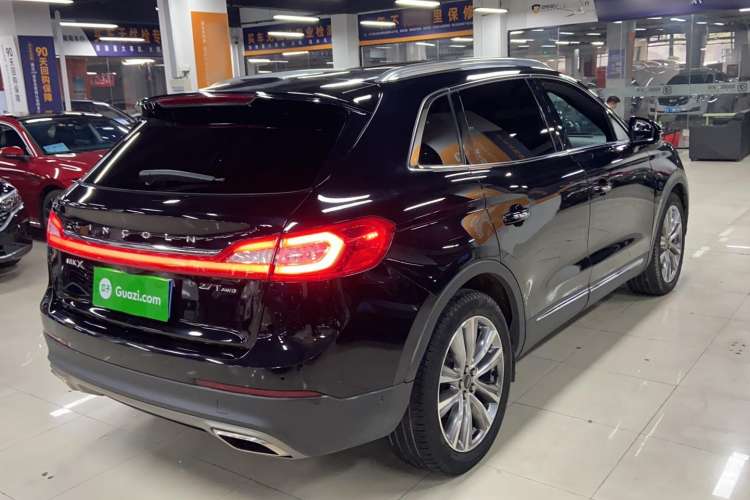 Used Lincoln MKX 2017 2.7T Four-Wheel Drive Prestige Edition Exterior 3