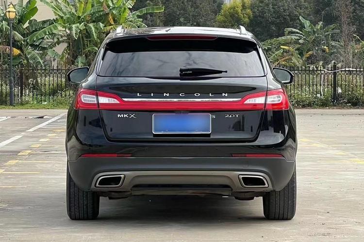 Used Lincoln MKX 2017 2.0T Two-Wheel Drive Deluxe Edition Exterior 5