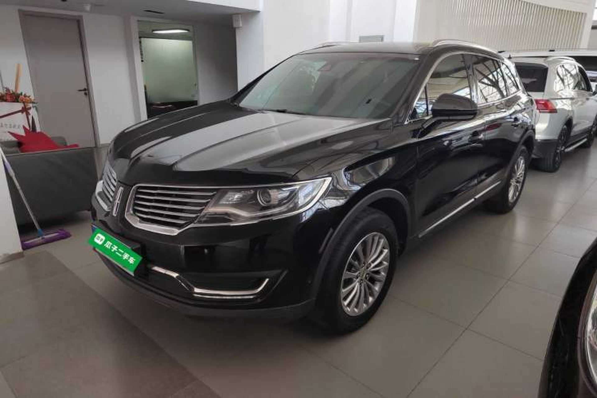 Used Lincoln MKX 2017 2.0T Four-Wheel Drive Zunya Edition Front Left 45 Deg