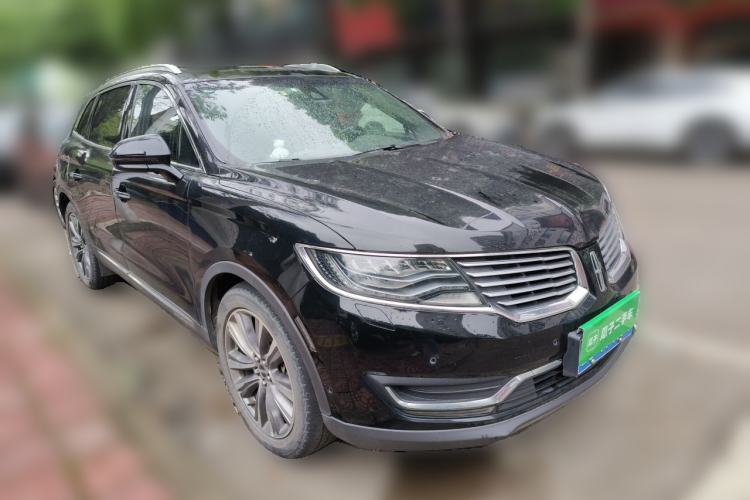 Used Lincoln MKX 2017 2.7T Four-Wheel Drive Prestige Edition Front Right 45 Deg