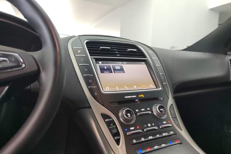 Used Lincoln MKX 2017 2.0T Four-Wheel Drive Zunya Edition Gear Lever