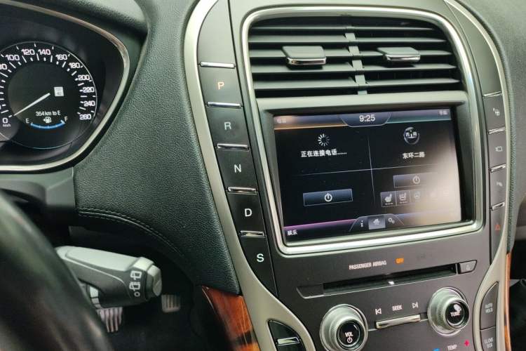 Used Lincoln MKX 2017 2.7T Four-Wheel Drive Prestige Edition Gear Lever