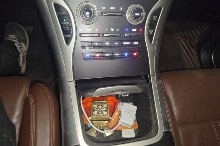 Used Lincoln MKX 2017 2.7T Four-Wheel Drive Prestige Edition Gear Lever