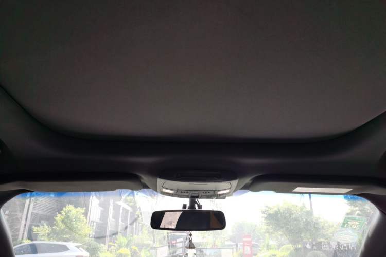 Used Lincoln MKX 2017 2.0T Two-Wheel Drive Deluxe Edition Headliner
