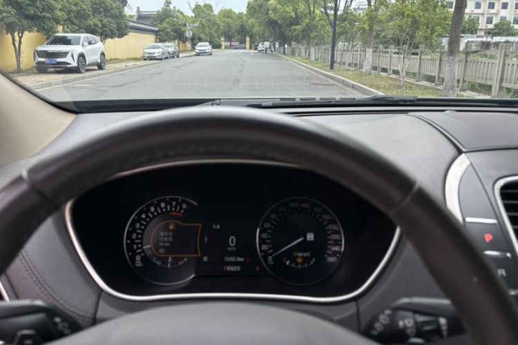 Used Lincoln MKX 2017 2.0T Two-Wheel Drive Deluxe Edition Instrument Cluster