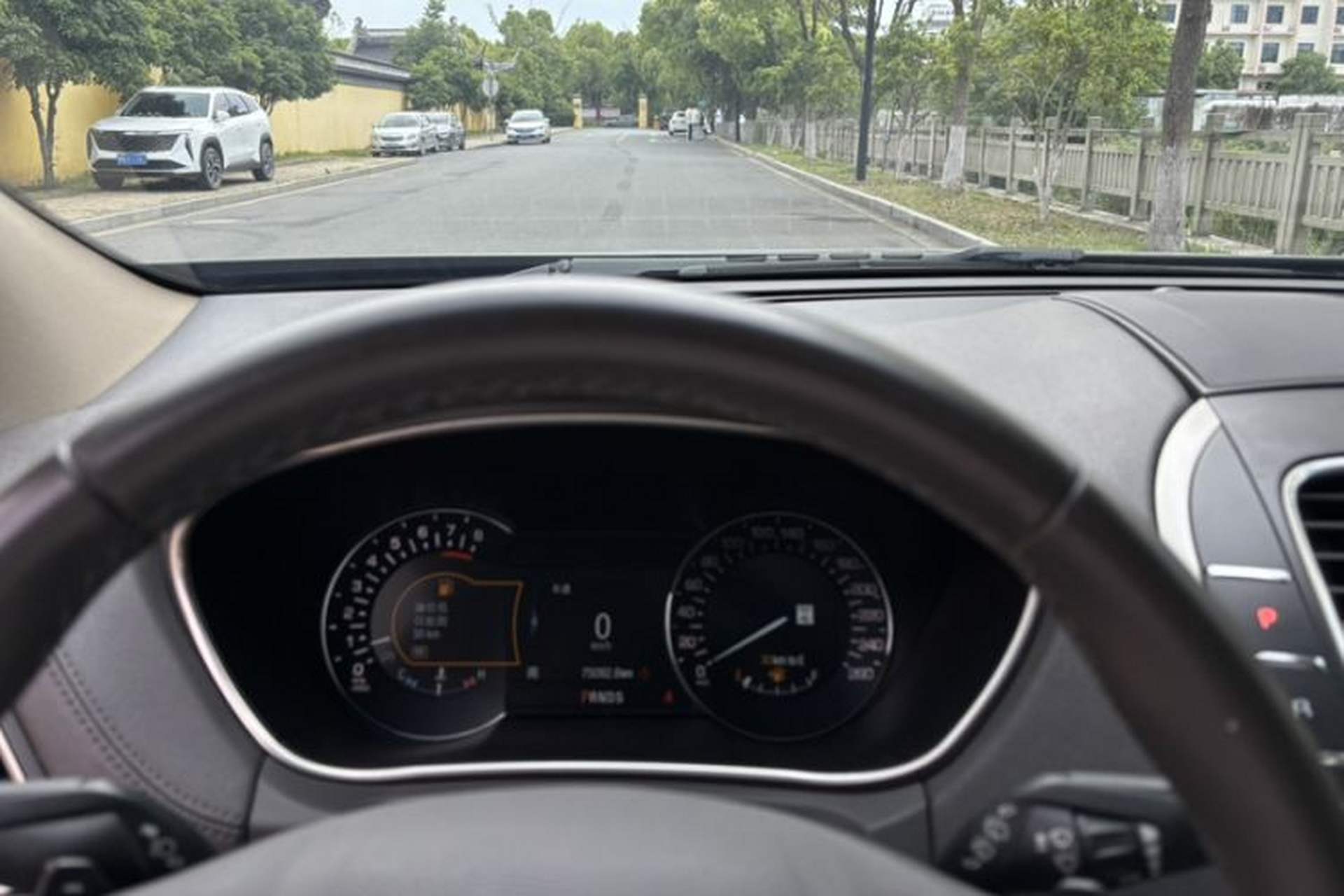 Used Lincoln MKX 2017 2.0T Two-Wheel Drive Deluxe Edition Instrument Cluster