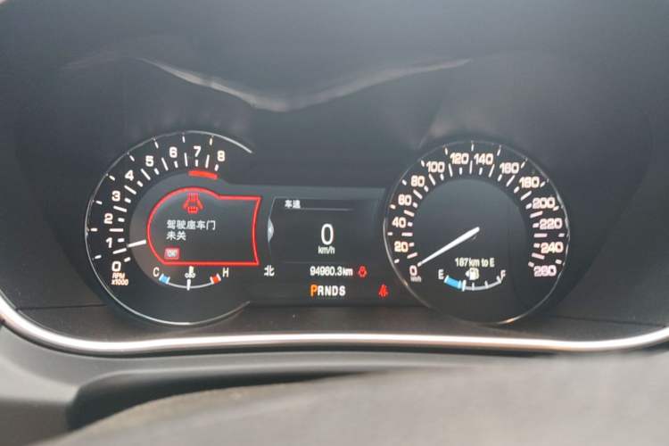 Used Lincoln MKX 2017 2.0T Two-Wheel Drive Deluxe Edition Instrument Cluster