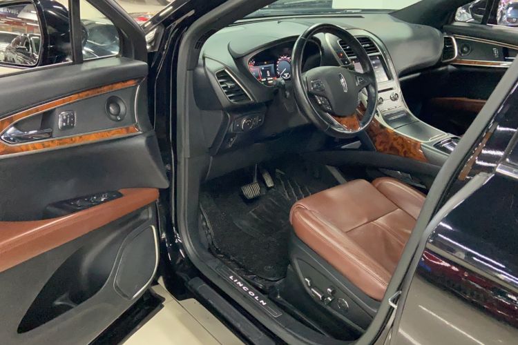 Used Lincoln MKX 2017 2.7T Four-Wheel Drive Prestige Edition Interior 2