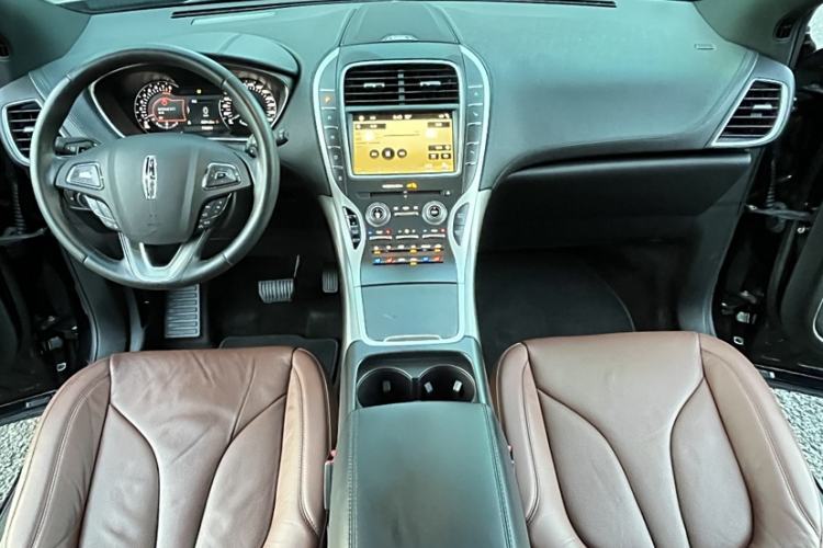Used Lincoln MKX 2017 2.0T Four-Wheel Drive Zunya Edition Interior 2