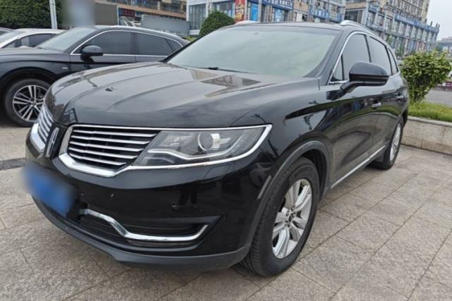 Used Lincoln MKX 2017 2.0T Two-Wheel Drive Deluxe Edition