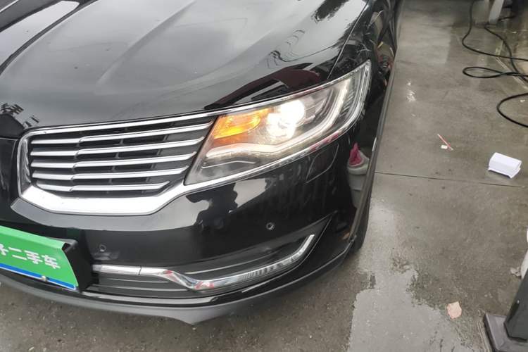 Used Lincoln MKX 2017 2.0T Two-Wheel Drive Deluxe Edition Left Front Headlight
